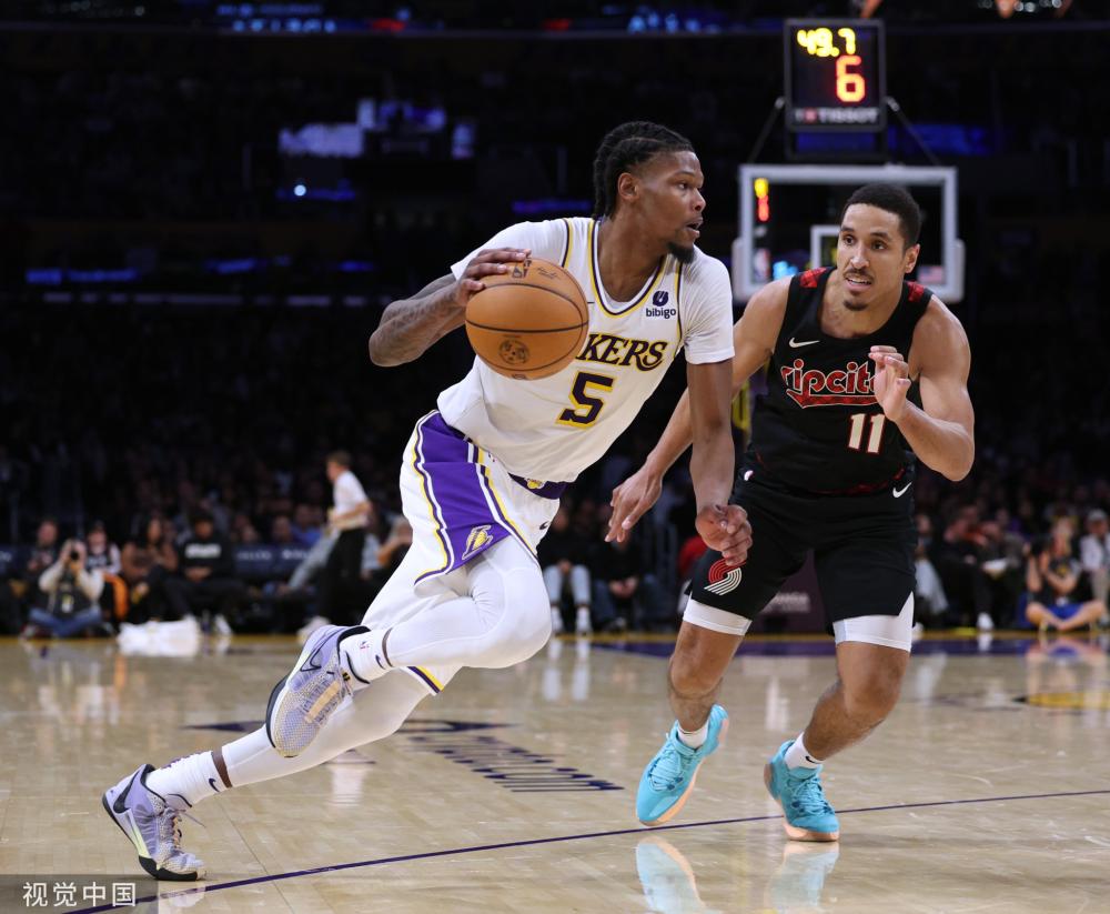 都曾凭借替 都曾凭借替