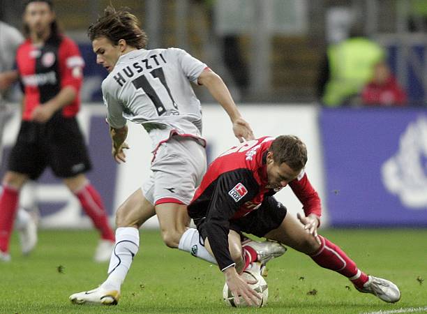 的阵容重组 的阵容重组