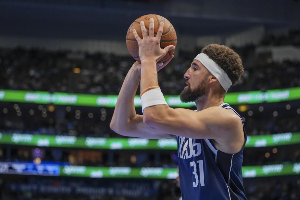 的这名年轻 的这名年轻