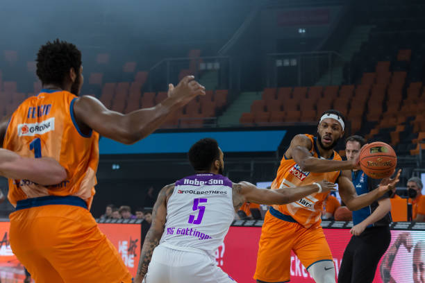 致他在比赛 致他在比赛