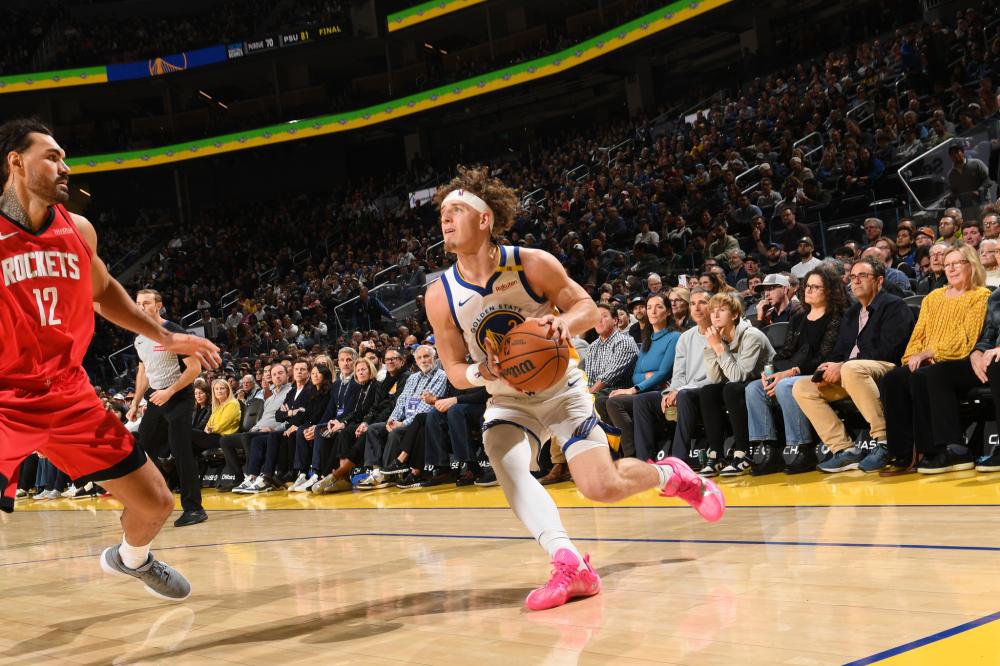 为引人注目 为引人注目